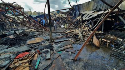 fire breaks out in mumbai scrap market