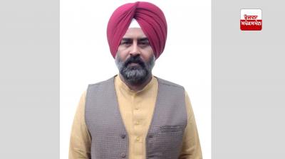 What kind of 'education revolution' is this of the Punjab Government?