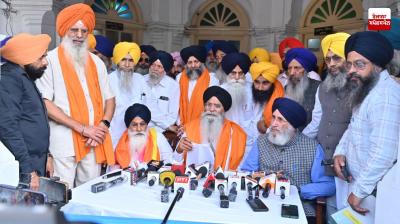 Important resolutions passed in the general session of the Shiromani Committee