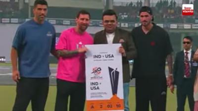 Lionel Messi honoured at Delhi's Arun Jaitley Stadium