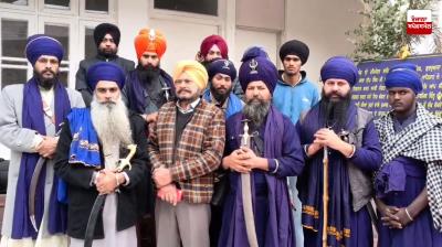 Controversy over not giving the form of Sri Guru Granth Sahib Ji in Hawas village in Ludhiana