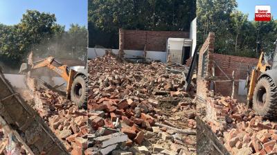 Attempt to run over GMADA officials