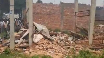 Lucknow firecracker factory Explosion News