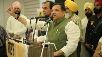 ਸੰਜੇ ਸਿੰਘ ਸੰਬੋਧਨ ਕਰਦੇ ਹੋਏ 