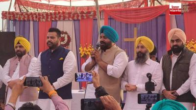 ਜਤਿੰਦਰ ਮਸੀਹ ਗੌਰਵ ਜ਼ਿਮਨੀ ਚੋਣਾਂ ’ਚ ਆਮ ਆਦਮੀ ਪਾਰਟੀ ਨੂੰ ਸਮਰਥਨ ਦੇਣ ਦਾ ਐਲਾਨ ਕਰਦੇ ਹੋਏ 