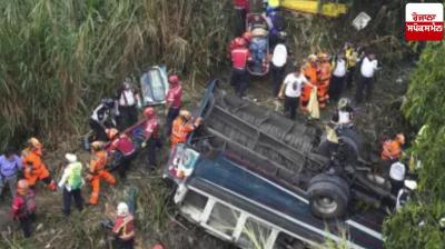 Bus falls into ravine in Guatemala, 55 dead