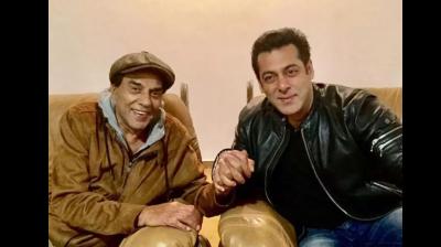 Salman Khan cast Dharmendra to play his father in Dabangg 3