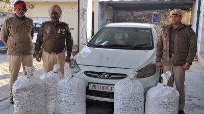 2 quintals of poppy recovered from an unclaimed car