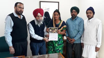 Both winners submitted their documents to claim the prize