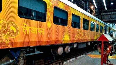 Ghaziabad indian railway tejas express new time table