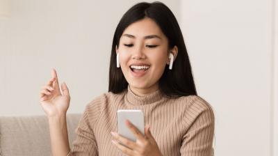 SmartPhones Unlock with EarBuds