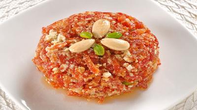 halwa of orange carrots