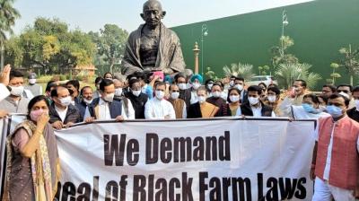 Congress MPs protest outside Parliament