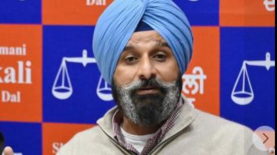 Bikram Majithia demanded immediate lifting of ban on jail meetings in Punjab