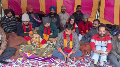 108 Ambulance Emp Union conducted awareness campaign in Mohali 6 phase on New Year occasion 