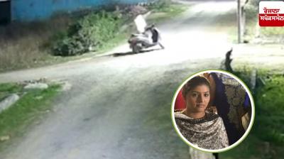 Police have taken Sumit Kumar alias Rocky into custody for roaming around with weapons outside Jyoti Nooran's house.