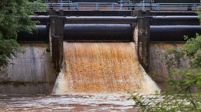sukhna lake flood gate (file pic)