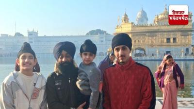 Gippy Grewal's wife and children paid obeisance at Sachkhand Sri Harmandir Sahib
