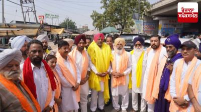 Former MLA Danny Bandala reached Bhagwan Valmiki Ashram in Amritsar with a procession from Dera Ugi.