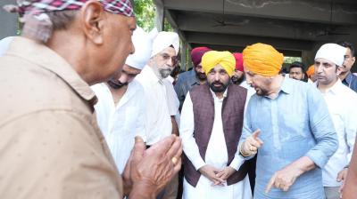 CM Bhagwant Mann reached to express his grief with Punjabi singer Gurdas Mann