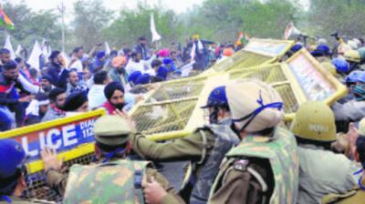 Punjab farmer at border