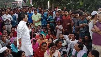 Mamata Banerjee's minister under fire for 'how does President look' comment