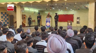  ਆਰ.ਕੇ.ਐਸ.ਪਬਲਿਕ ਸਕੂਲ ’ਚ ਲਗਾਇਆ ਟ੍ਰੈਫਿਕ ਜਾਗਰੂਕਤਾ ਕੈਂਪ