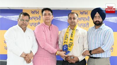 ਜ਼ਮੀਨੀ ਸੰਘਰਸ਼ ਨਾਲ ਜੁੜੇ ਐਡਵੋਕੇਟ ਬੂਟਾ ਸਿੰਘ ਬੈਰਾਗੀ ਆਮ ਆਦਮੀ ਪਾਰਟੀ ਵਿੱਚ ਹੋਏ ਸ਼ਾਮਲ