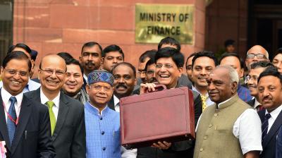 Piyush Goyal With Team
