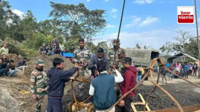 ਮਜ਼ਦੂਰਾਂ ਨੂੰ ਬਚਾਉਣ ’ਚ ਲੱਗੀ ਹੋਈ NDRF ਅਤੇ SDRF ਦੀਆਂ ਟੀਮਾਂ