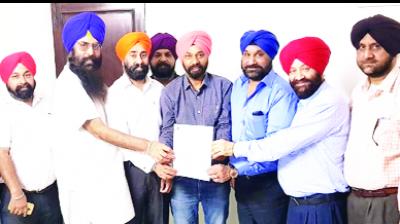  Memorandum given to Jagdeep Singh by Jatinder Pal Singh Gagi and Others