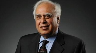 Senior Advocate Kapil Sibal Elected As President Of Supreme Court Bar Association