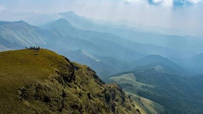 Before you turn 30 visit these beautiful places of india