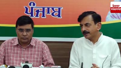 BJP leader Subhash Sharma attacks AAP on flood issue BJP leader Subhash Sharma attacks AAP on flood issue