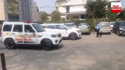  ਮਨੋਰੰਜਨ ਕਾਲੀਆ ਦੇ ਘਰ 'ਤੇ ਗ੍ਰਨੇਡ ਹਮਲਾ ਕਰਨ ਵਾਲੇ ਦੋਸ਼ੀਆਂ ਨੂੰ ਅਦਾਲਤ ’ਚ ਕੀਤਾ ਪੇਸ਼, 3 ਦਿਨਾਂ ਦਾ ਮਿਲਿਆ ਰਿਮਾਂਡ