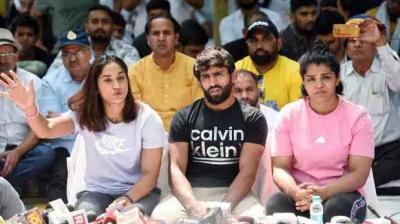 wrestlers Press Confrence 