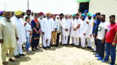 Kaka Lohgarh With Others