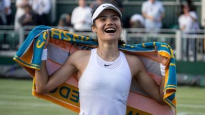 Emma Raducanu honoured by queen in annual New Year's list