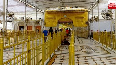 Severe shortage of passengers in Amritsar after news of Operation Sandhur india pakistan News