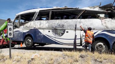 Bus carrying migrants in Mexico crashes, leaving 18 dead