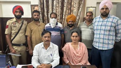 ASI caught taking second installment of Rs 10,000 bribe by Vigilance