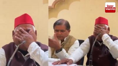 MP Awadhesh Prasad cried in press conference, MP spoke on the atrocities committed against Dalit girl