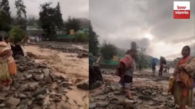 ਮੰਡੀ-ਕੁੱਲੂ 'ਚ ਭਾਰੀ ਤਬਾਹੀ: ਪਨਾਰਸਾ 'ਚ ਚਾਰ-ਮਾਰਗੀ ਸੜਕ ਰੁੜ੍ਹੀ, ਸਨੋਰ ਘਾਟੀ 'ਚ ਹਫੜਾ-ਦਫੜੀ, ਬਾਗੀ ਬਾਲੂ 'ਚ ਆਇਆ 