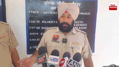 ਦਲਬੀਰ ਸਿੰਘ ਚੌਕੀ ਇੰਚਾਰਜ ਜਾਣਕਾਰੀ ਦਿੰਦੇ ਹੋਏ 
