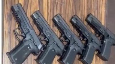 Delhi Police arrests 4 smugglers with arms consignment