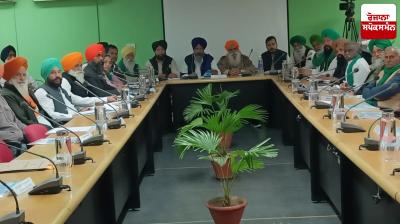 Farmers meet with Union Minister Shivraj Chauhan in Chandigarh