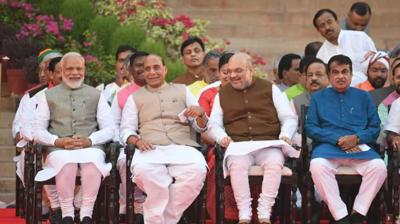 How much wealth of central ministers increased during 10 years