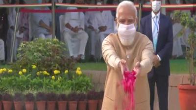 PM Modi Pays TributesTo Lal Bahadur Shastri On his Birth Anniversary 