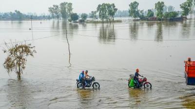  1457 villages of 19 districts still affected by flood, so far 40 people dead, 15 injured