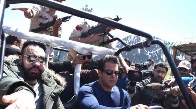 Salman Khan in Kashmir